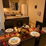 Lejlighed Cozy Sea View With Pool In Peaceful Area Paphos