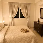 Cozy Sea View With Pool In Peaceful Area *